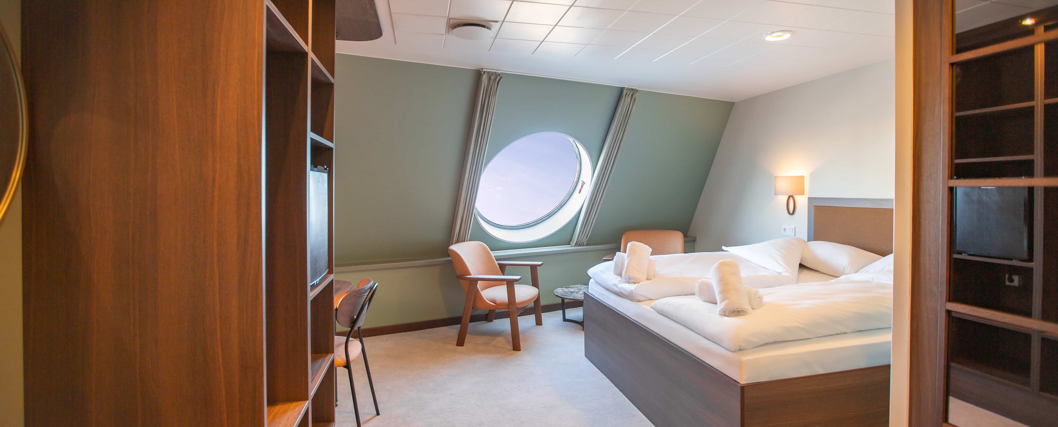 Commodore De Luxe - Pearl - X2